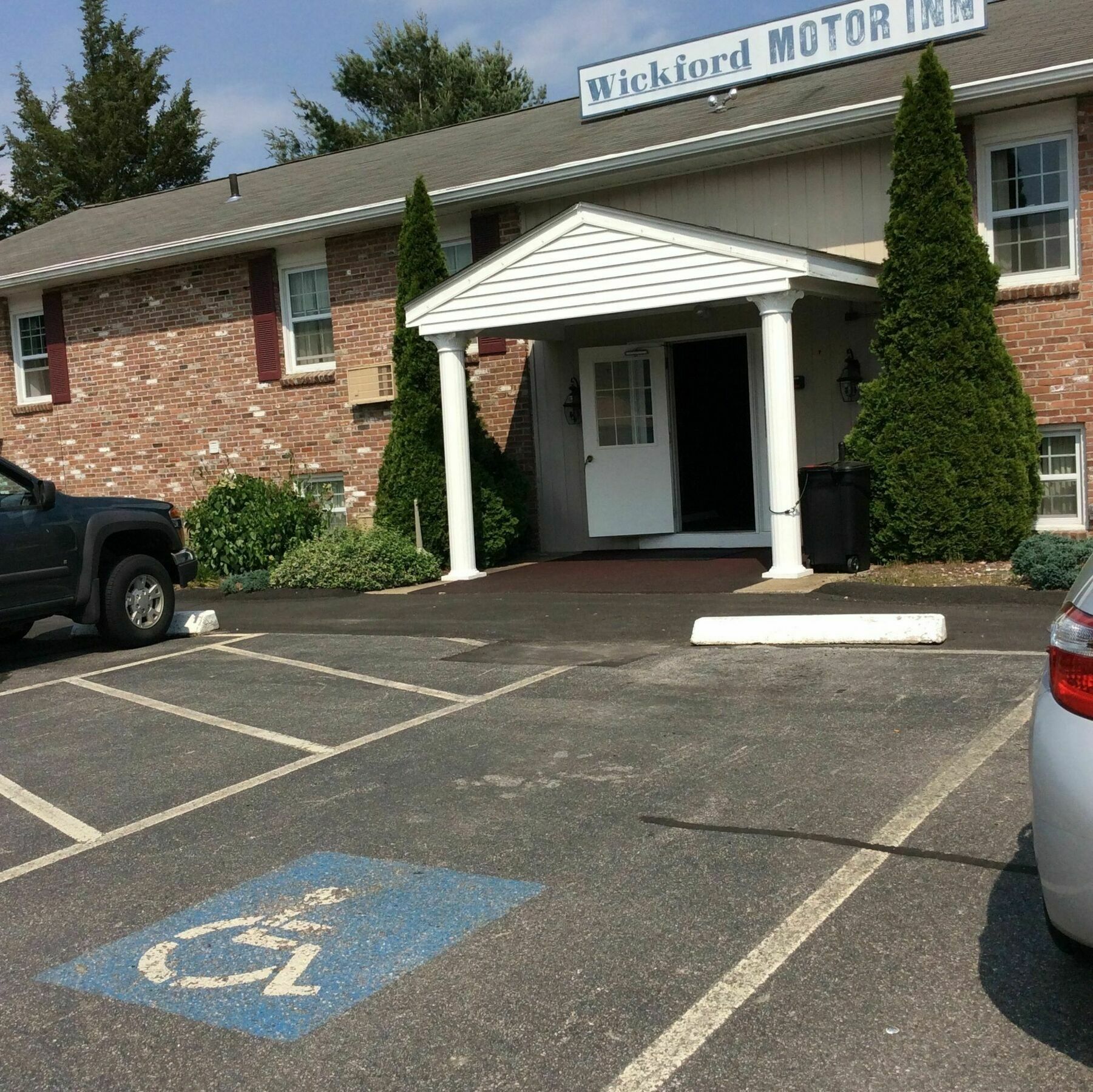 Wickford Motor Inn Норт-Кінгзтаун Екстер'єр фото